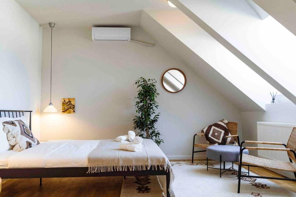 Vivando - Stylish Studio C + Parking Bucureşti