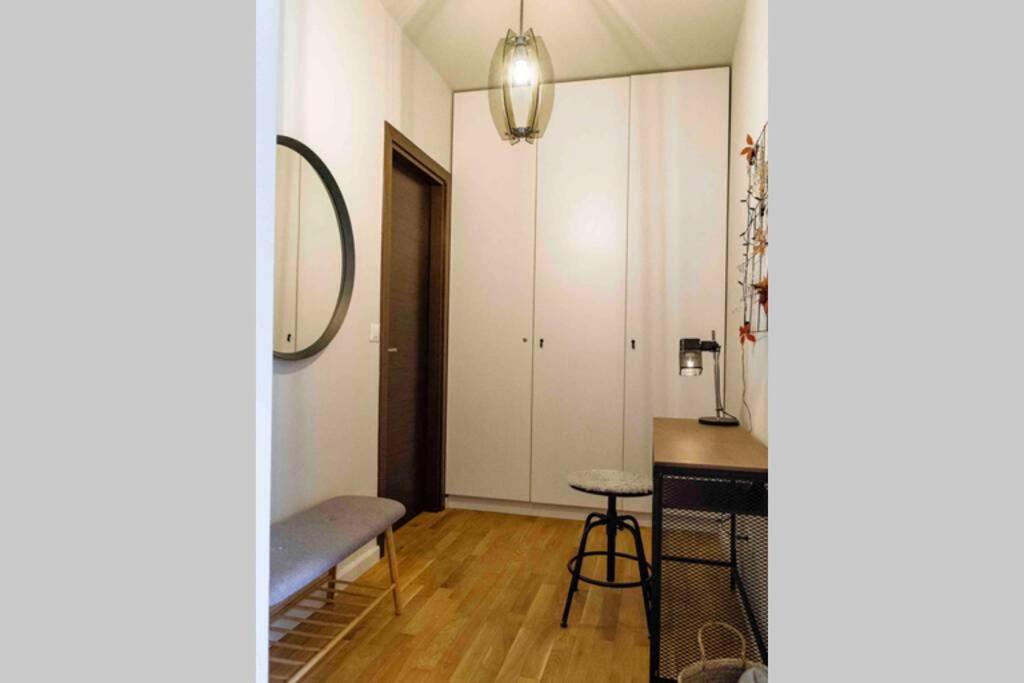Vivando - Stylish Studio C + Parking * Bucharest