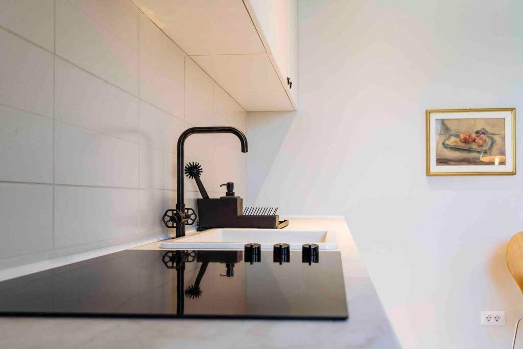 Apartment Vivando - Stylish Studio C + Parking